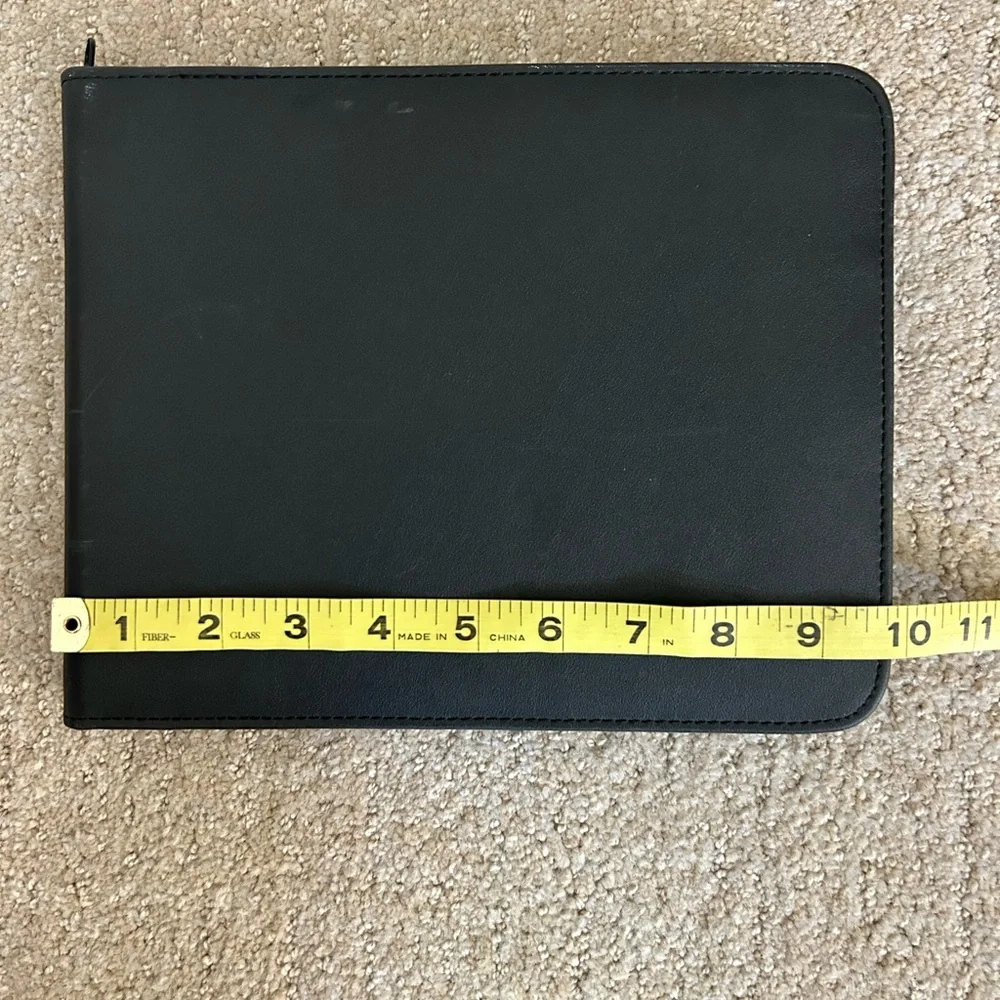 Portfolio faux blk leather 8” x 10” zippered SUPER FAST SHIPPING